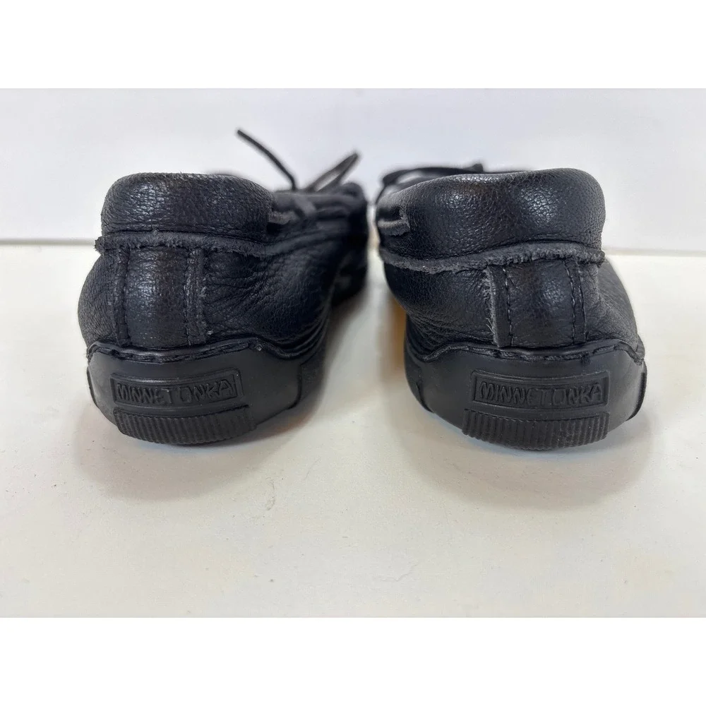 Minnetonka Moosehide Classic Moccasins Black Leather Loafers Men 8.5 US